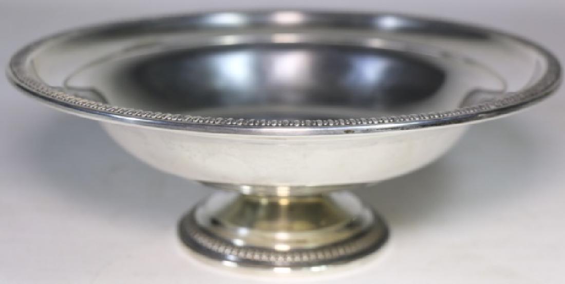 WM. ROGERS STERLING SILVER RAISED CENTER BOWL: WM. ROGERS STERLING SILVER RAISED CENTER BOWL 3 X 8.5"