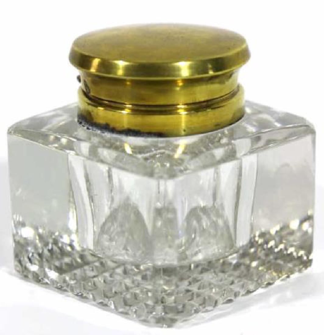 ENGLISH ANTIQUE CRYSTAL INK WELL: ENGLISH ANTIQUE CRYSTAL INK WELL 3 X 2.5" X 2.5"
