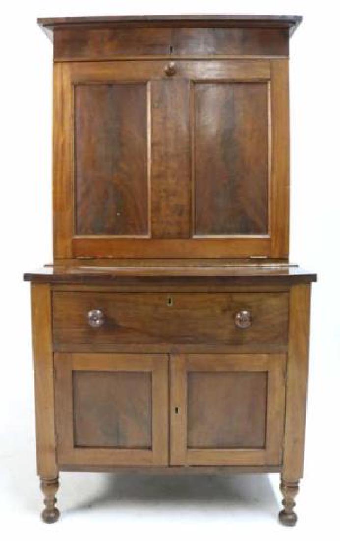 AMERICAN SOUTHERN WALNUT PLANTATION FITTED  DESK (1 of 8)