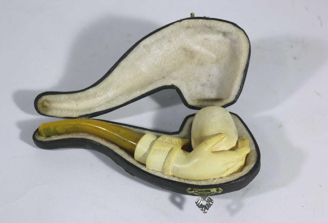 GOLDEN HORN MEERSCHAUM HAND CARVED SMOKING PIPE (1 of 13)