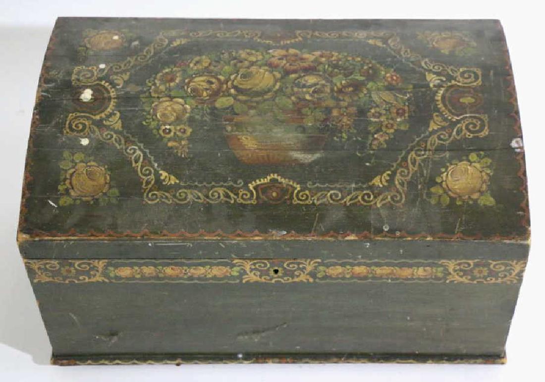 AMERCIAN ANTIQUE HAND PAINTED DOME TOP TRUNK (1 of 8)