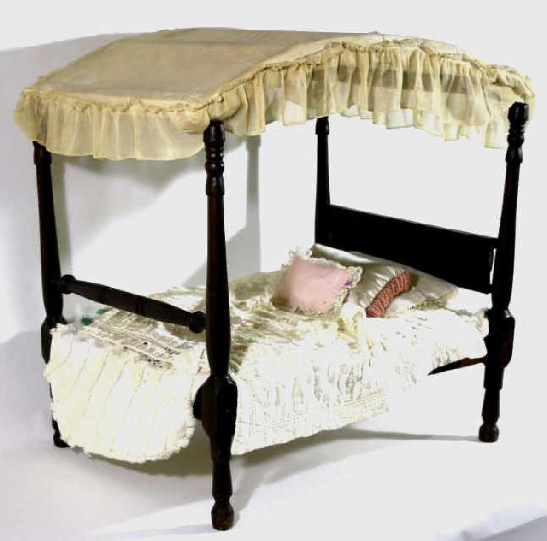 SOUTHERN ANTIQUE CHILDS DOLL CANOPY POSTER BED (1 of 5)
