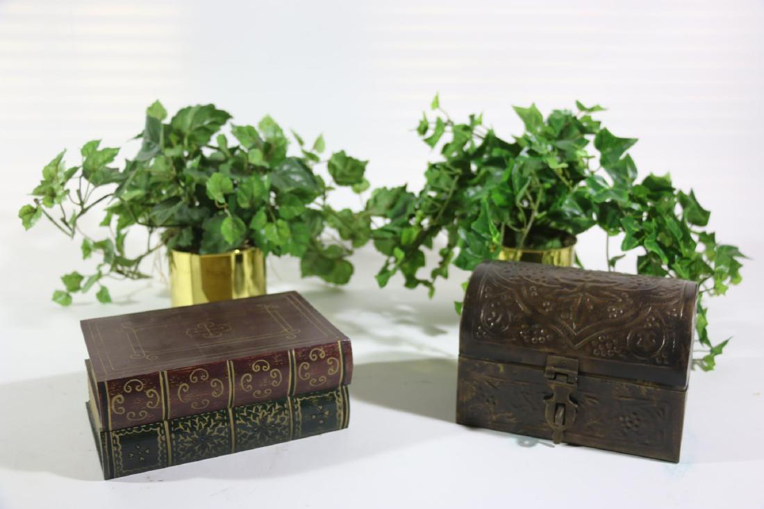 DECORATIVE TABLE ACCESSORY GROUPING: TABLE ACCESSORIES GROUPING CONSISTING OF BOOK BOX, ENGLISH BRASS FAUX PLANTERS, TOLE DECORATIVE BOX