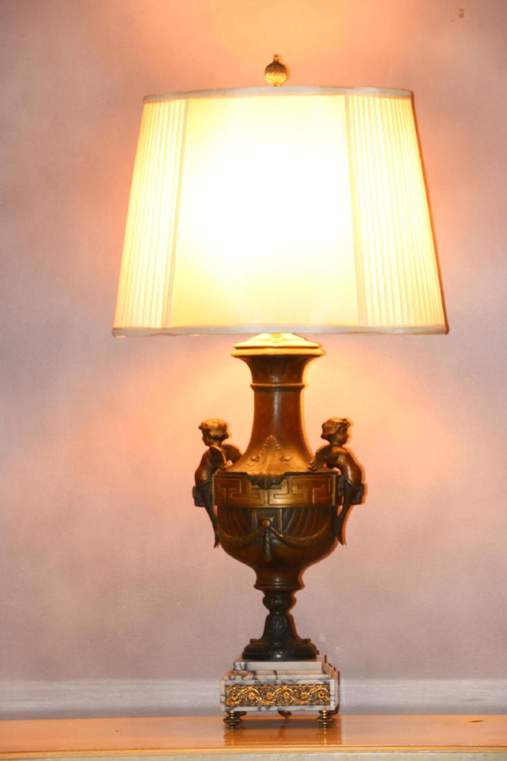 FRENCH 19TH BRONZE FIGURAL PUTTI TWIN HANDLED LAMP (1 of 5)