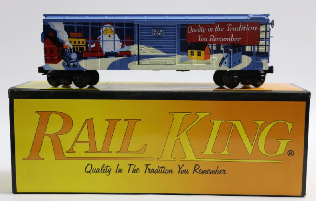 RAIL KING 1999 HOLIDAY BOXCAR (1 of 5)
