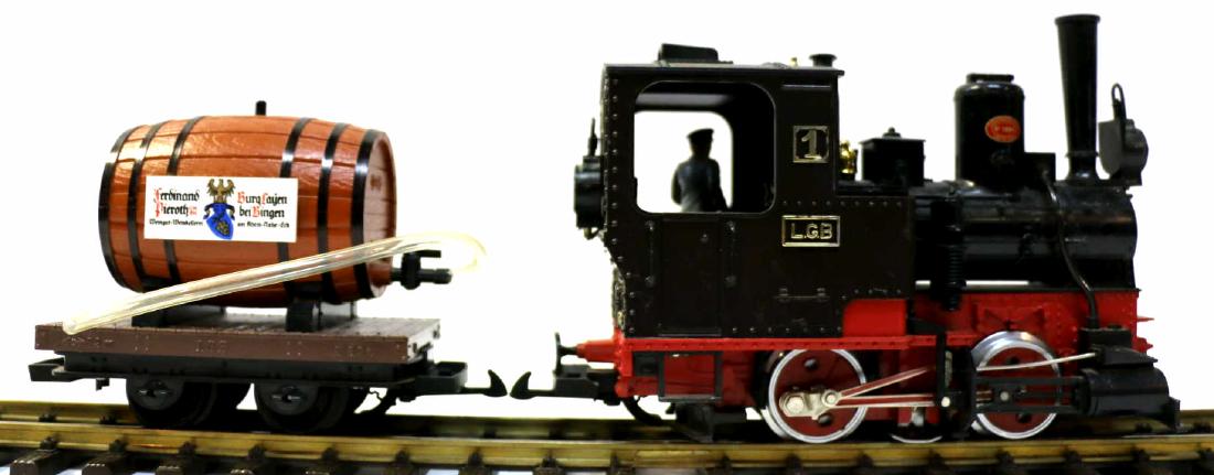 G SCALE ENGINE & BARREL CAR: G SCALE ENGINE & BARREL CAR