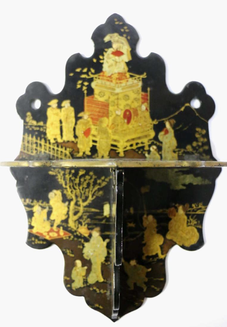 ENGLISH ANTIQUE JAPANESE PAPER MACHE CORNER SHELF: ENGLISH ANTIQUE JAPANESE PAPER MACHE CORNER SHELF BRACKET