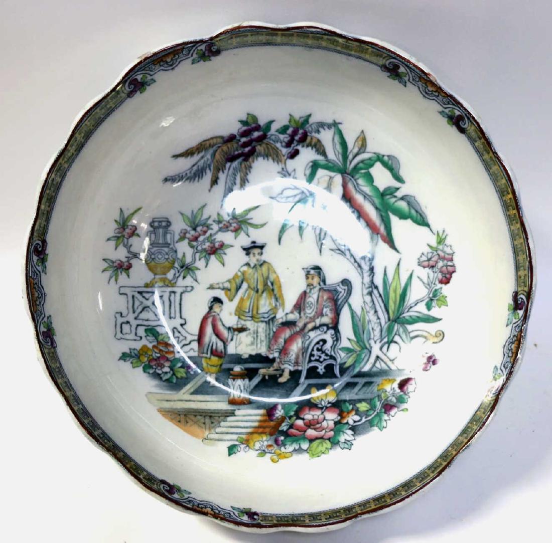 ENGLISH CHINOISERIE STAFFORDSHIRE SCALLOPED BOWL: ENGLISH CHINOISERIE STAFFORDSHIRE SCALLOPED BOWL, B & W, CIRCA 1860