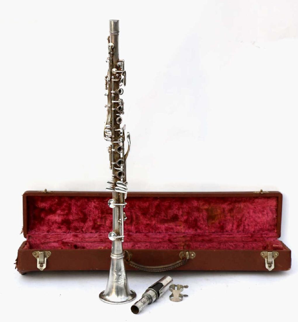 VINTAGE HOLTON COLLEGIATE ELKHORN CLARINET: VINTAGE HOLTON COLLEGIATE ELKHORN CLARINET
