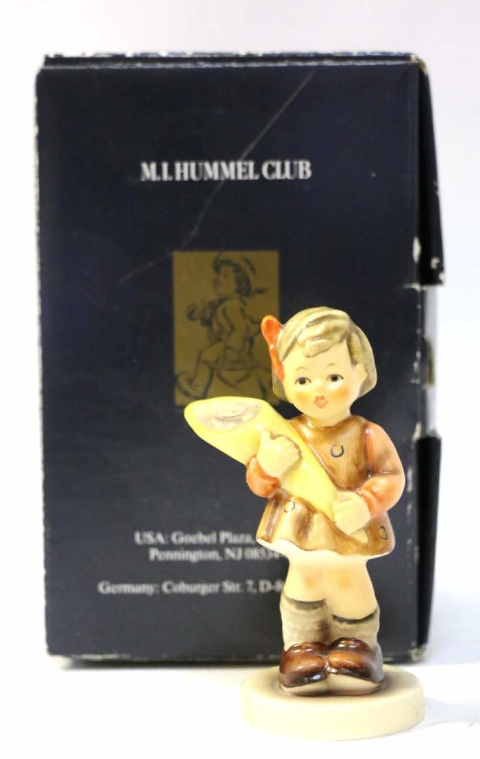 M.J. HUMMEL FIGURINE: M.J. HUMMEL FIGURINE