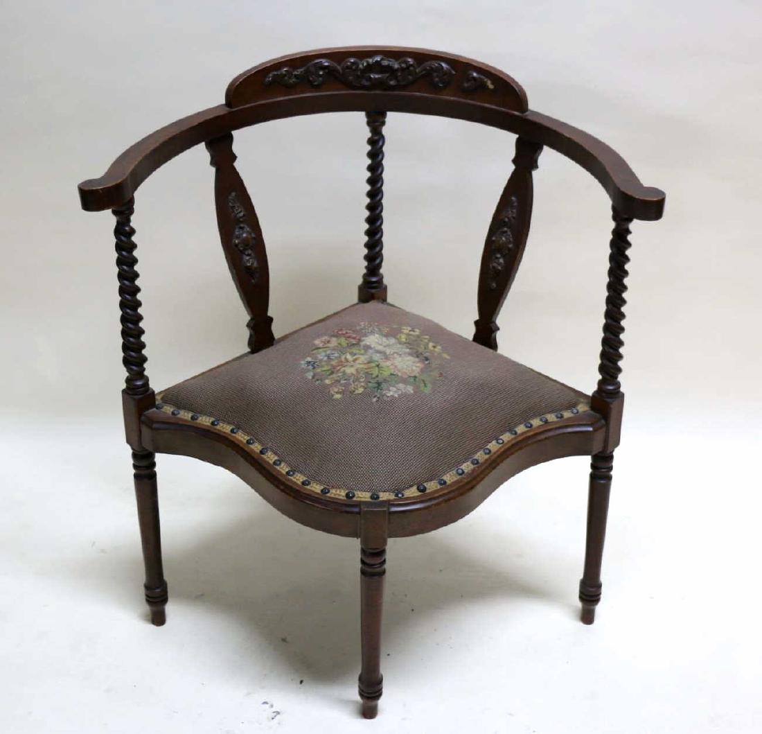 ENGLISH ANTIQUE NEEDLEPONT CARVED CORNER CHAIR: ENGLISH ANTIQUE NEEDLEPONT CARVED CORNER CHAIR