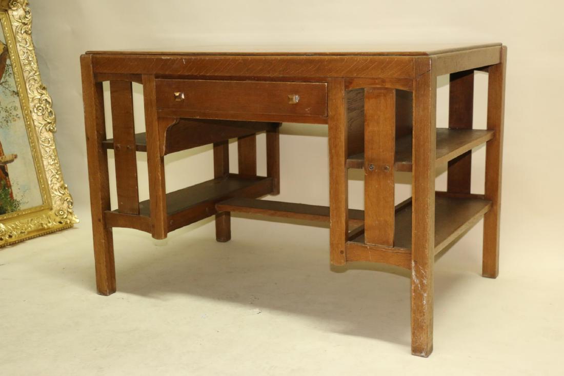 AMERICAN OAK ARTS & CRAFTS MISSON DESK: AMERICAN STICKLEY STYLE OAK ARTS & CRAFTS MISSON DESK