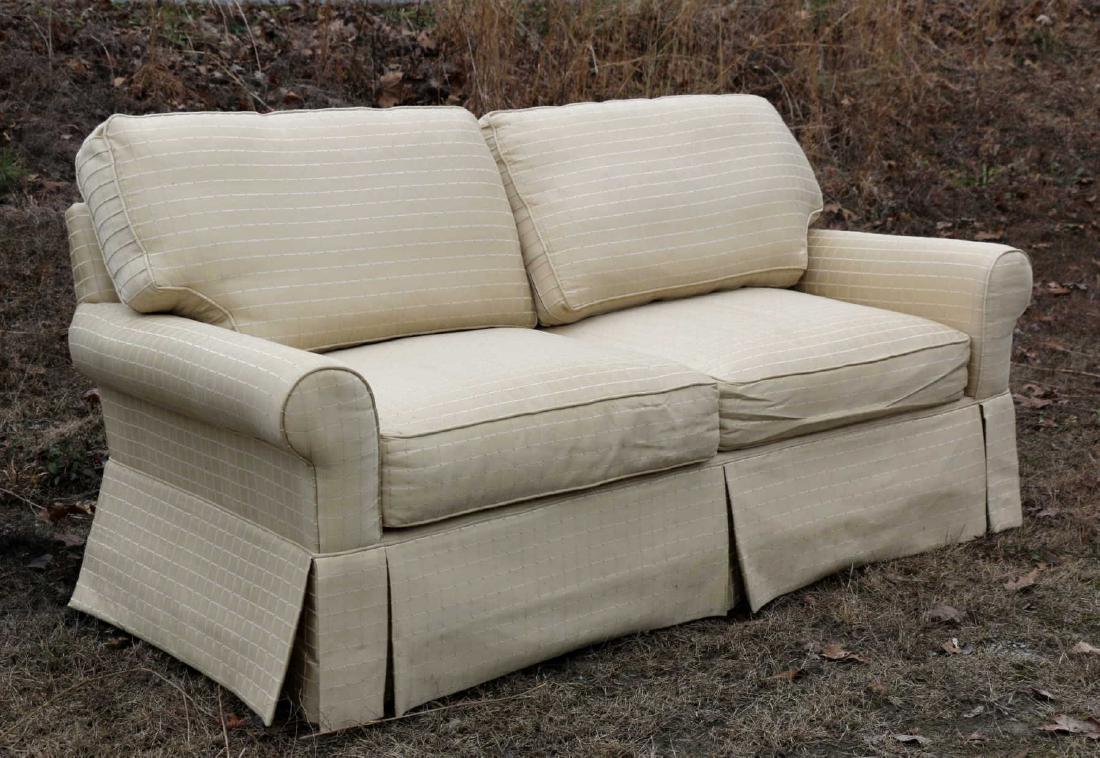 C.R. LANE VERY FINE CUSTOM UPHOLSTERED SOFA (1 of 8)