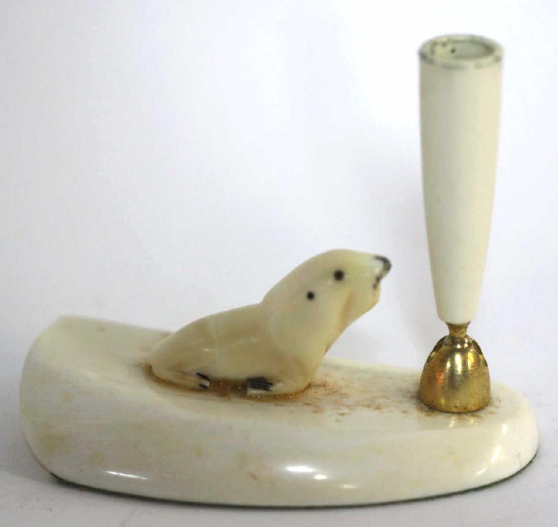 INUIT HAND CARVED PEN HOLDER: INUIT HAMD CARVED PEN HOLDER