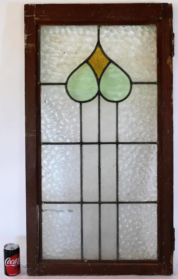 ENGLISH ANTIQUE 38" VERITCAL STAINED GLASS WINDOW: ENGLISH ANTIQUE 38" VERITCAL STAINED GLASS WINDOW