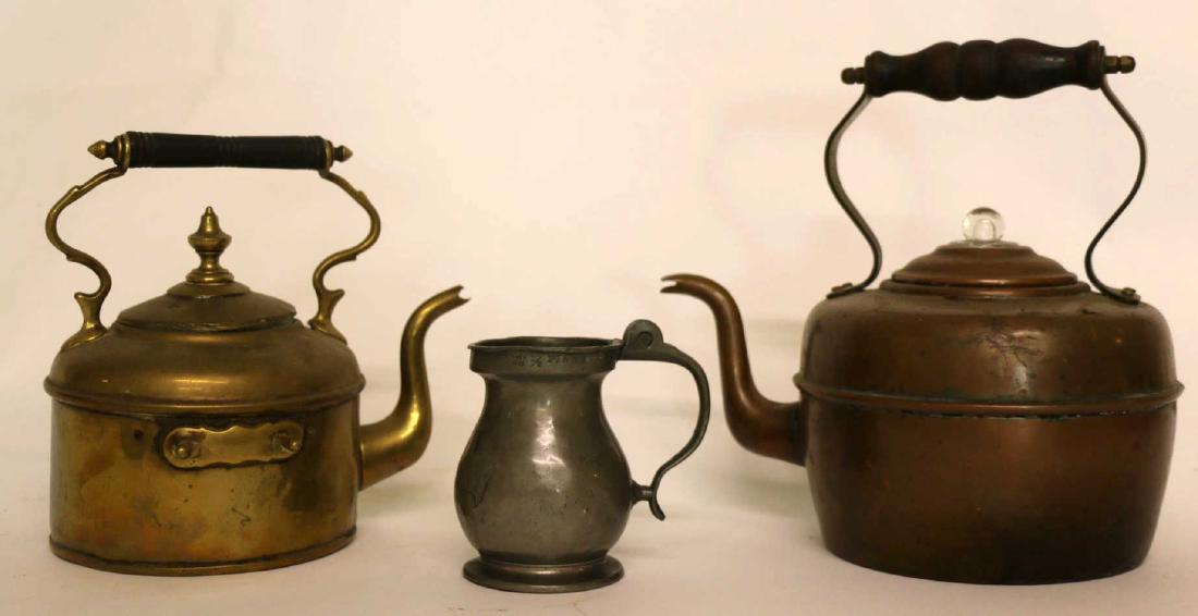 ENGLISH ANTIQUE PEWTER CUP & COPPER KETTLE GROUP: ENGLISH ANTIQUE PEWTER CUP & COPPER KETTLE GROUP