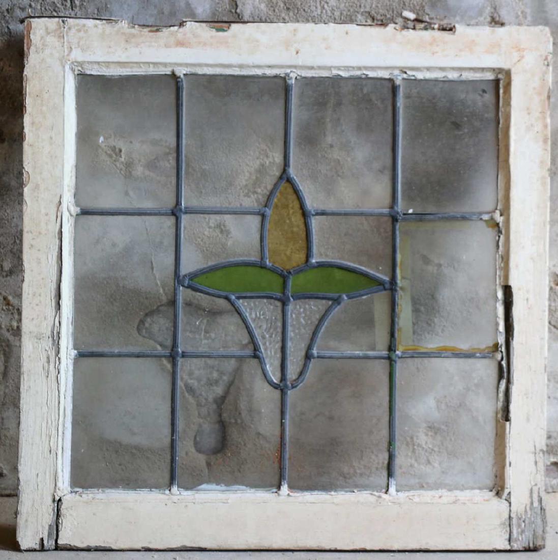 ENGLISH 20" ANTIQUE STAINED GLASS WINDOW: ENGLISH " ANTIQUE STAINED GLASS WINDOWS