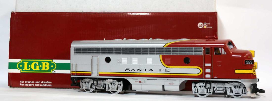 LGB GERMAN G-SCALE SANTA FE DIESEL F-7A D1 ENGINE: LGB GERMAN G-SCALE SANTA FE DIESEL F-7A D1 ENGINE