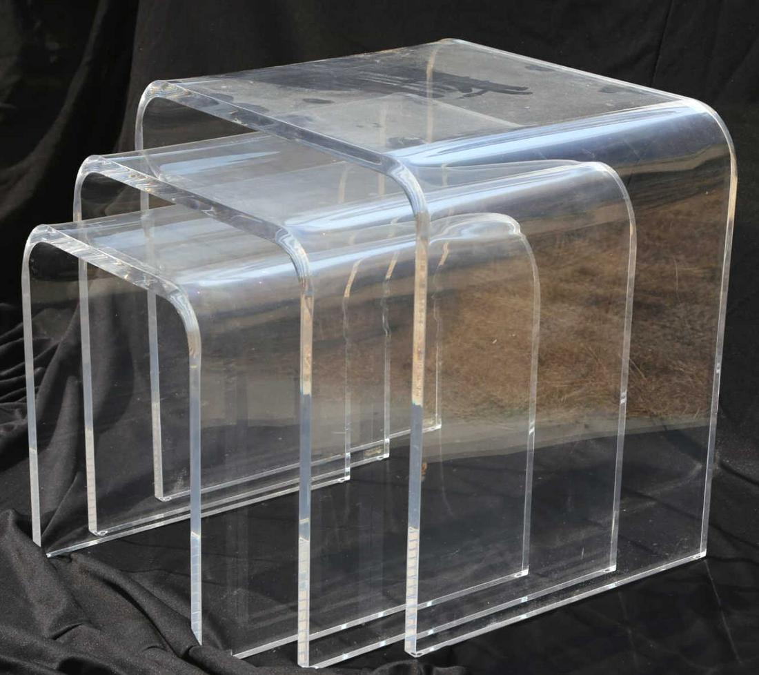 MID CENTURY MODERN LUCITE NESTING TABLES: MID CENTURY MODERN LUCITE NESTING TABLES