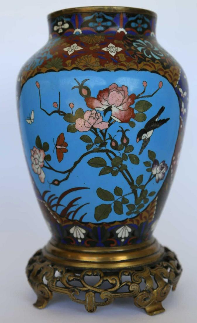JAPANESE ANTIQUE CLOISENE VASE: JAPANESE ANTIQUE CLOISENE VASE