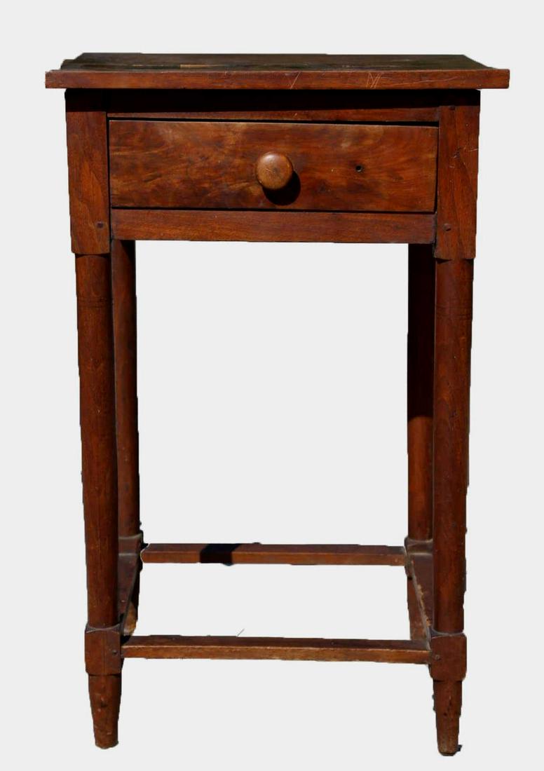 ANTIQUE PRIMITIVE SINGLE DRAWER SIDE TABLE: ANTIQUE PRIMITIVE SINGLE DRAWER SIDE TABLE