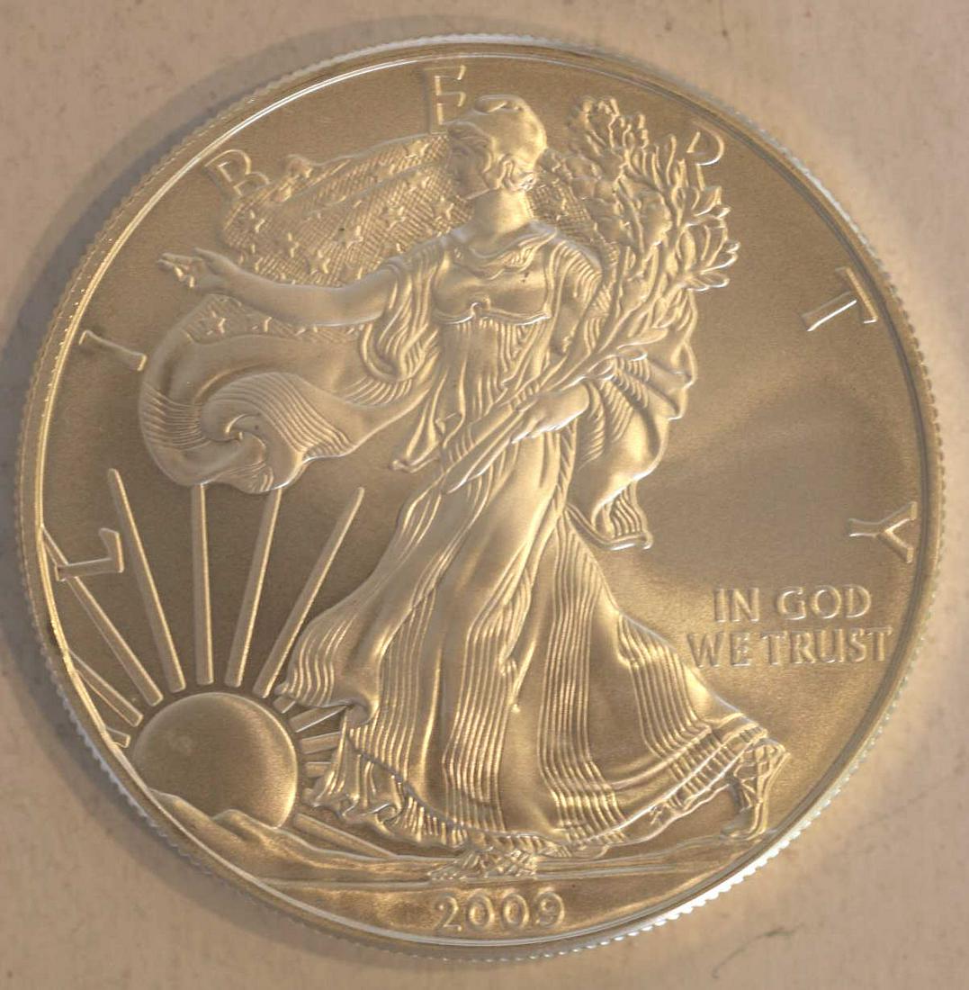 2009 UNCIRCULATED WALKING LIBERTY SILVER DOLLAR: 2009 UNCIRCULATED WALKING LIBERTY SILVER DOLLAR
