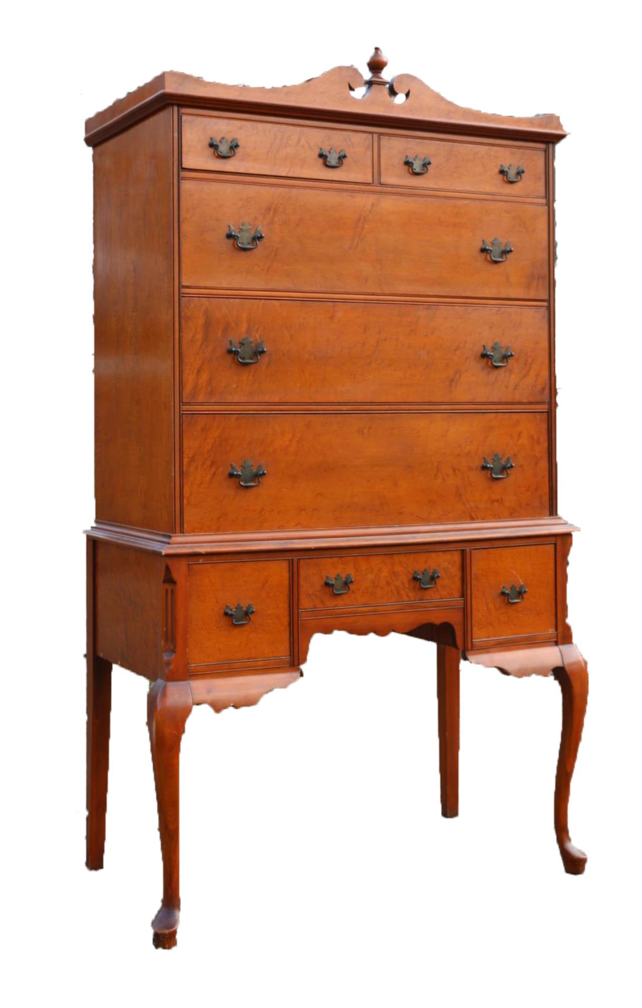 AMERICAN FINE MAPLE HIGHBOY: AMERICAN FINE MAPLE HIGHBOY