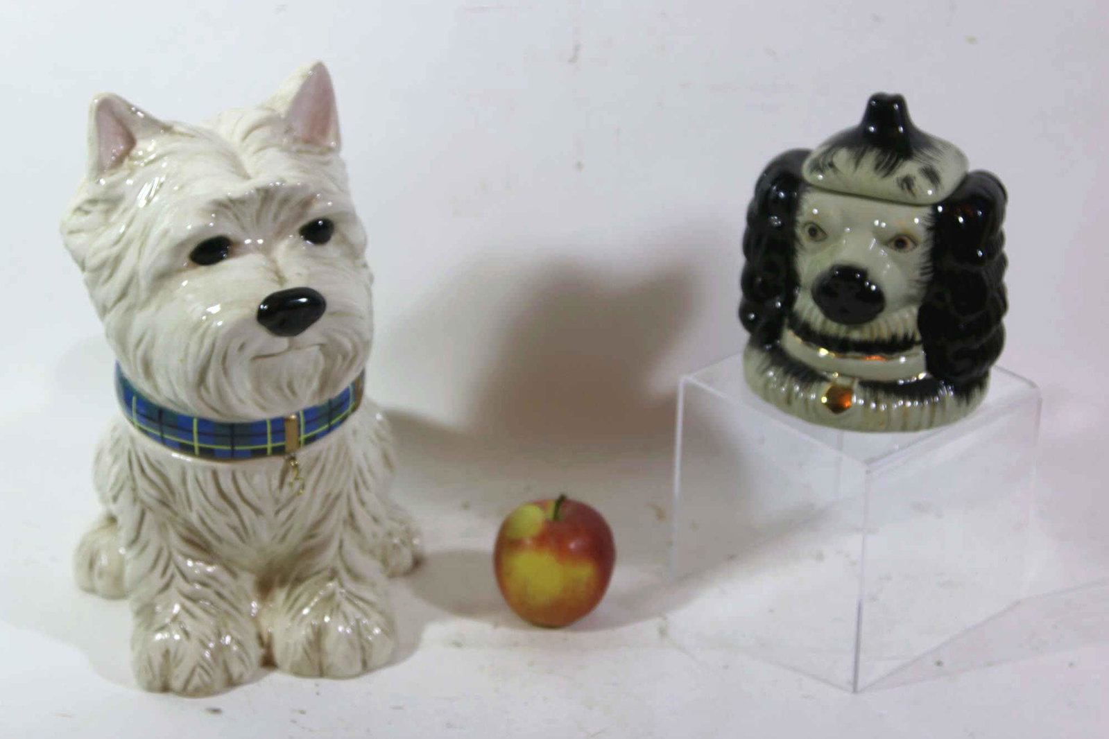 CERAMIC CANINE GROUPING: CERAMIC CANINE GROUPING OF COOKIE JAR / STAFORDSHIRE DRESSER BOX