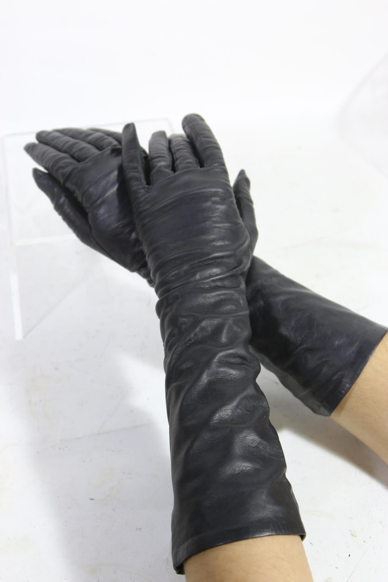 VIOLA WETHBERGER GERMAN LAMBSKIN OPERA GLOVES: VIOLA WETHBERGER GERMAN LAMBSKIN OPERA GLOVES