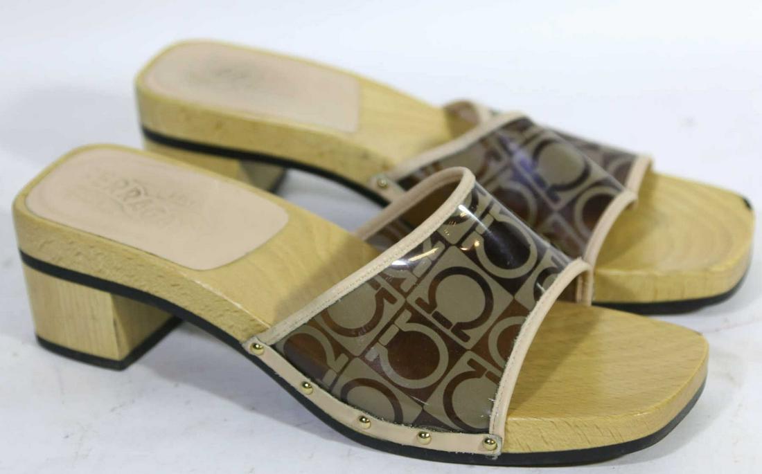 FERRAGAMO ITALIAN WOOD SLIDE MULES: FERRAGAMO ITALIAN WOOD SLIDE MULES