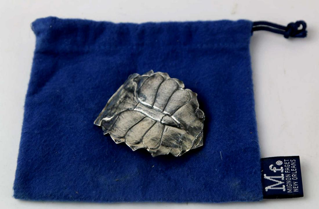 MIGNON FAGET STERLING SILVER VINTAGE BELT BUCKLE: MIGNON FAGET NEW ORLEANS COUTURE STERLING SILVER VINTAGE LADIES BELT BUCKLE