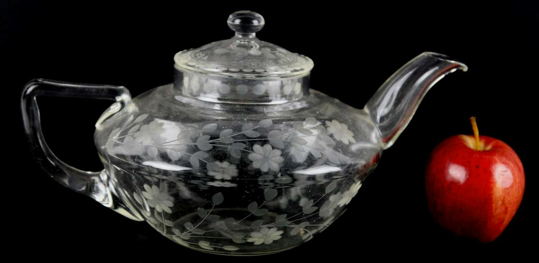 PYREX FLORAL ETCHED GLASS TEA POT: CORNING WARE PYREX LIDDED TEA OR COFFEE