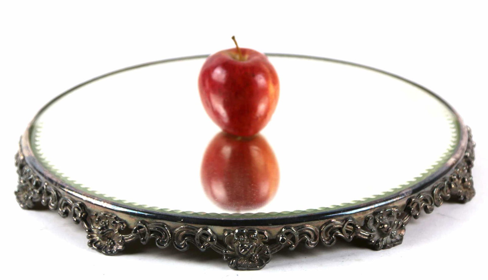 ANTIQUE SILVER AND BEVELED MIRROR PLATEAU: ANTIQUE SILVER AND BEVELED MIRROR PLATEAU Width 15 Unit in