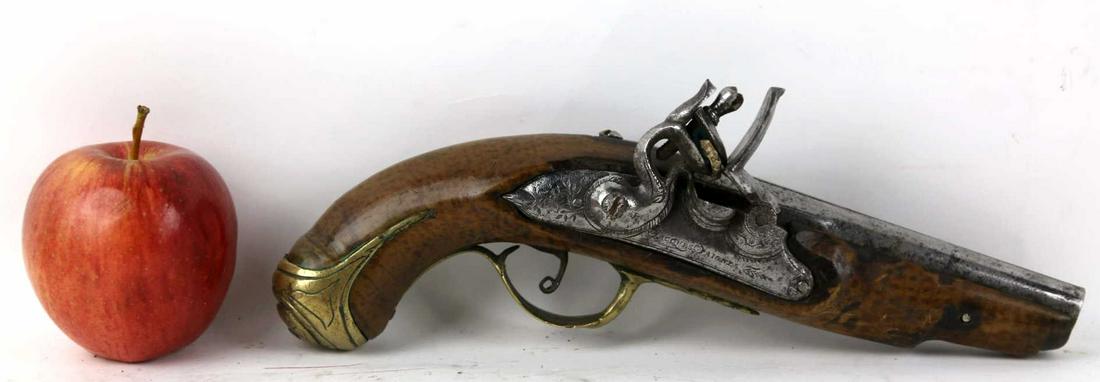 JACQUES SAIGNES ANTIQUE ENGRAVED FLINT LOCK PISTOL: JACQUES SAIGNES ANTIQUE ENGRAVED FLINT LOCK PISTOL