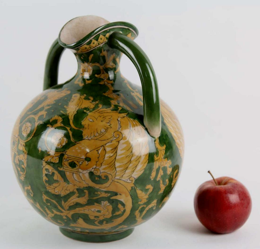 FINE ITALIAN TWIN HANDLE CERAMIC TANK EWER: FINE ITALIAN TWIN HANDLE CERAMIC TANK EWER Height 10 Width 8 in
