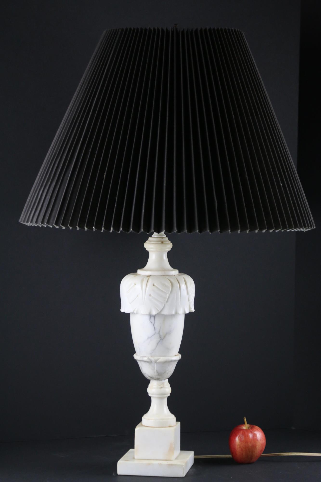 AMERICAN ANTIQUE ALABASTER CARVED LAMP: AMERICAN ANTIQUE ALABASTER CARVED LAMP