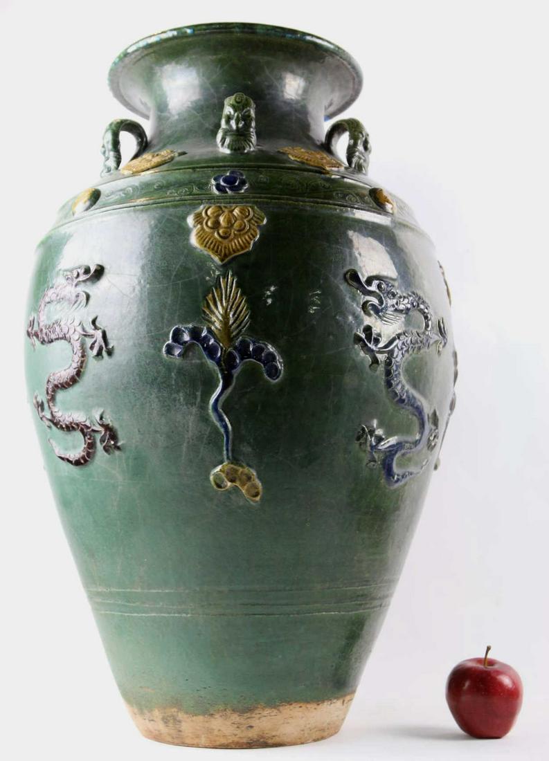 CHINESE ANTIQUE 27" CELADON MARTABAN STORAGE JAR: CHINESE ANTIQUE 27" FLAMBÉ GLAZED CELADON MARTABAN STORAGE JAR Condition Report GOOD Height 27