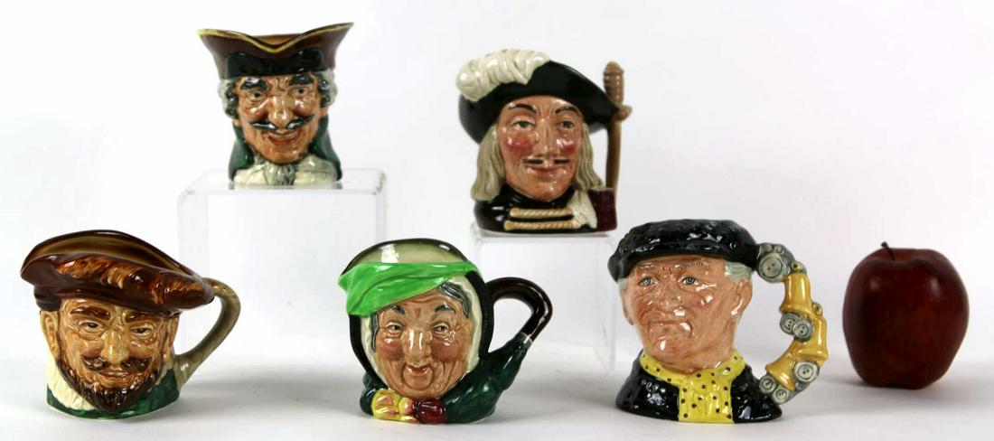 ROYAL DOULTON ANTIQUE TOBY MUG GROUPING: ROYAL DOULTON ANTIQUE TOBY MUG GROUPING Condition Report GOOD