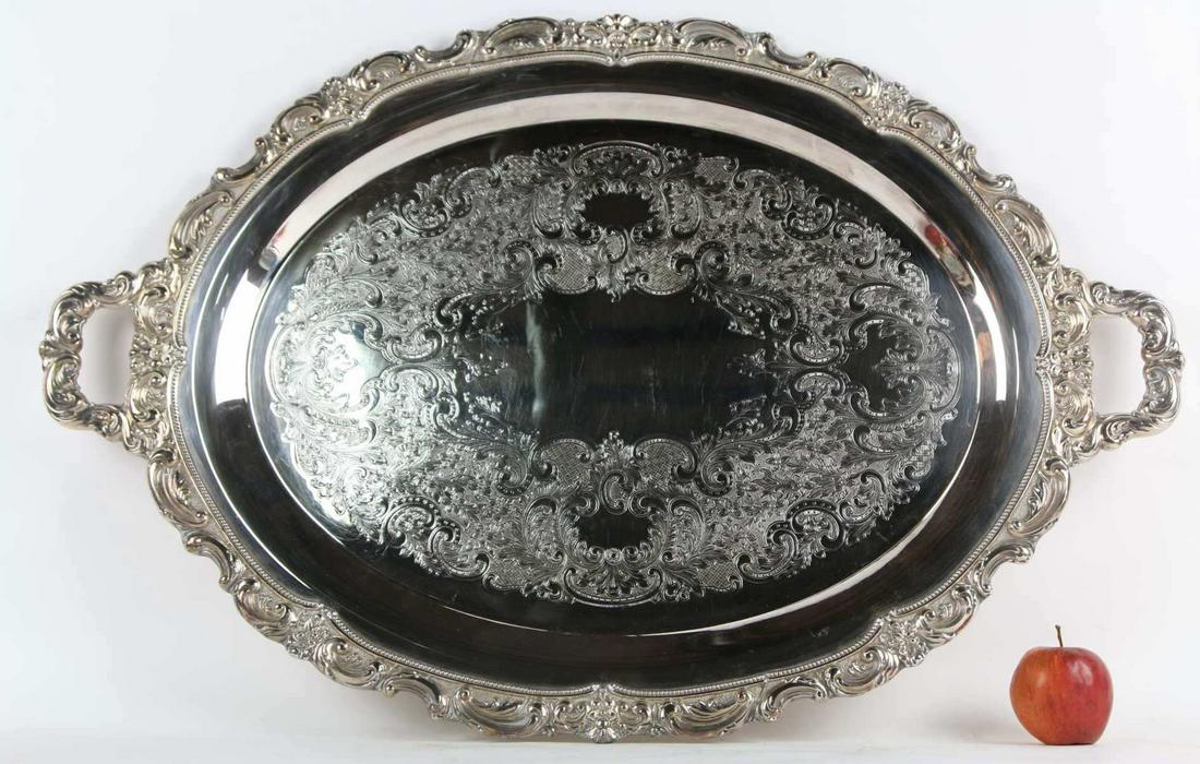 FINE LARGE 31" TWIN HANDLE SILVERPLATE TRAY: FINE LARGE 31" TWIN HANDLE SILVERPLATE TRAY Condition Report GOOD Height 31 Width 26 in