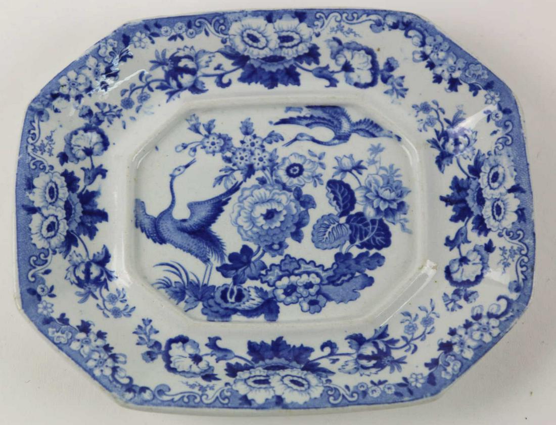 FINE ANTIQUE IRONSTONE TRANSFERWARE PLATTER: FINE ANTIQUE IRONSTONE TRANSFERWARE PLATTER Condition GOOD H 6 W 7.5 in