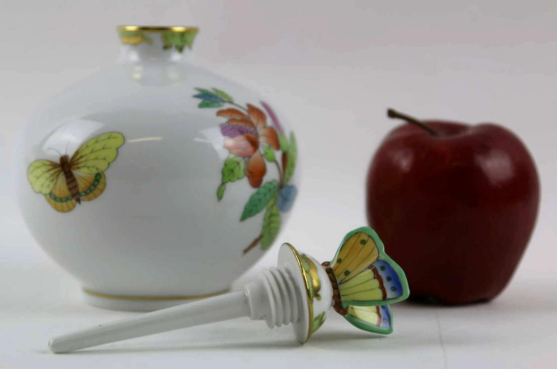 HERREND FINE LARGE PORCELAIN BUTTERFLY PARFUME: HERREND FINE LARGE PORCELAIN BUTTERFLY PARFUME WITH RARE SCREW APPLICATOR Condition GOOD / GLAZE CRACK TO ONE WING ON STOPPER