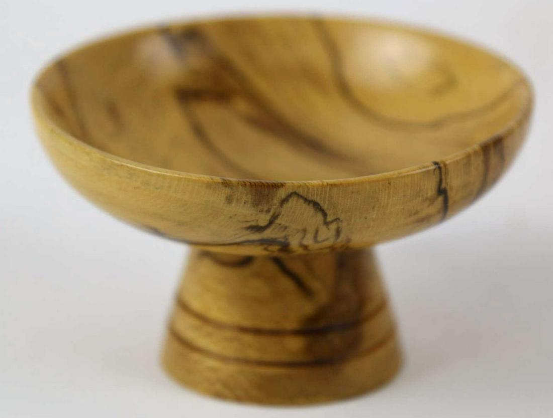 RANDY NELSON SPALTED MAPLE TURNED RAISED BOWL: RANDY NELSON SPALTED MAPLE TURNED RAISED BOWL Condition GOOD H 2.5 W 4 IN