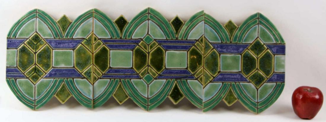 LAURA AVERY CEREAMIC HANGING TILE TRIPTIC WORK: LAURA AVERY CEREAMIC HANGING TILE TRIPTIC WORK Condition GOOD