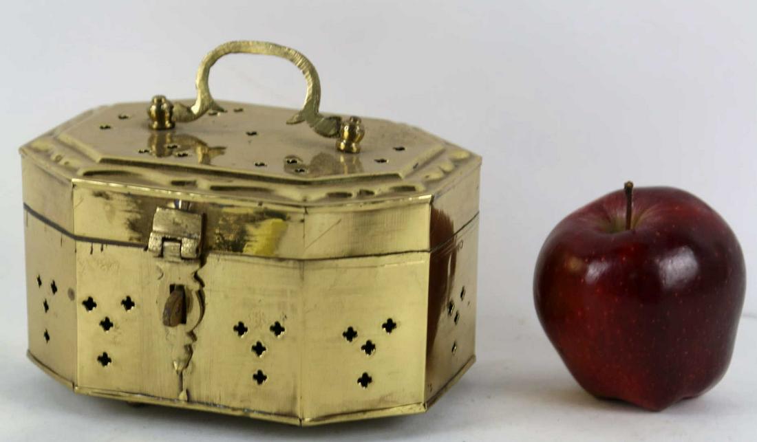 ENGLISH ANTIQUE BRASS BOX: ENGLISH ANTIQUE BRASS BOX Condition GOOD H 5 W 6.5 D 5 in