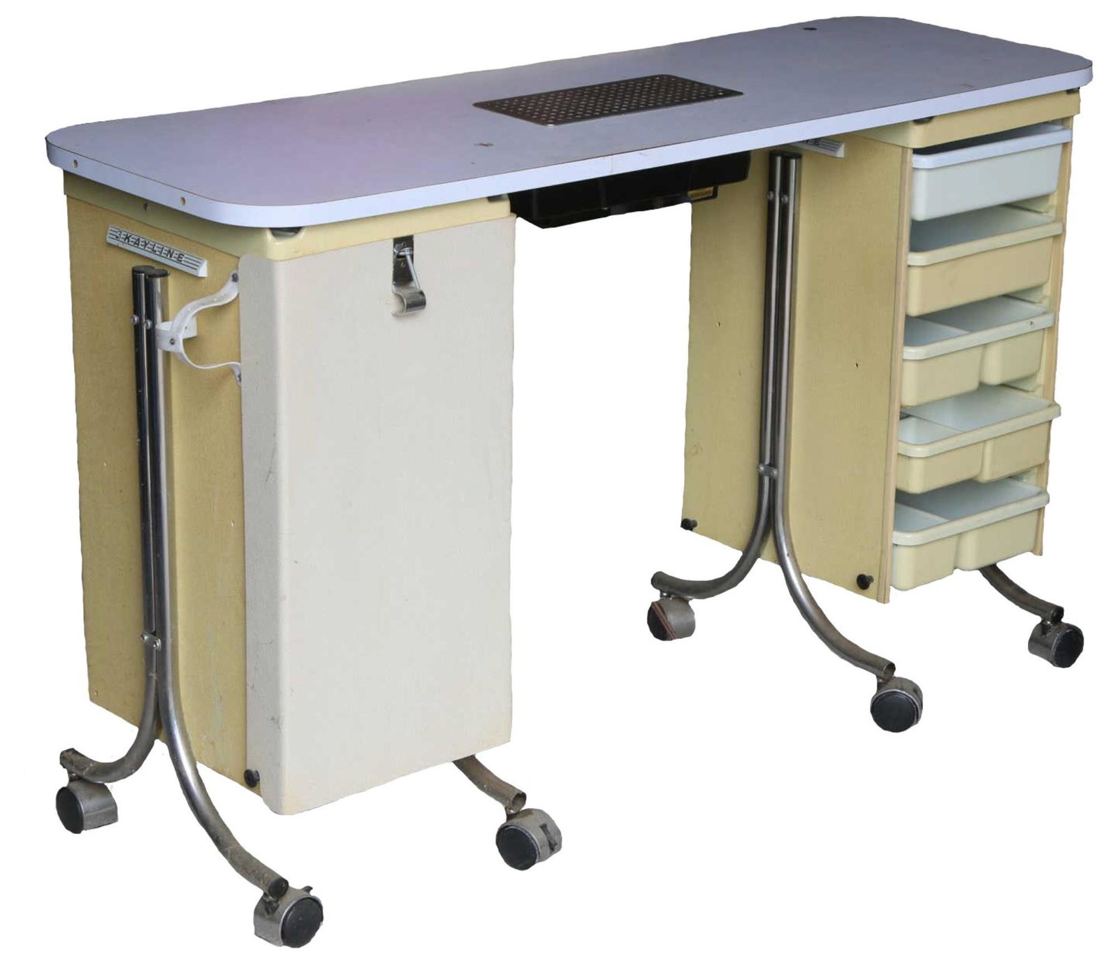 KAYLINE MID-CENTURY MODERN ROLLING METAL DESK: KAYLINE MID-CENTURY MODERN ROLLING METAL DESK Condition GOOD