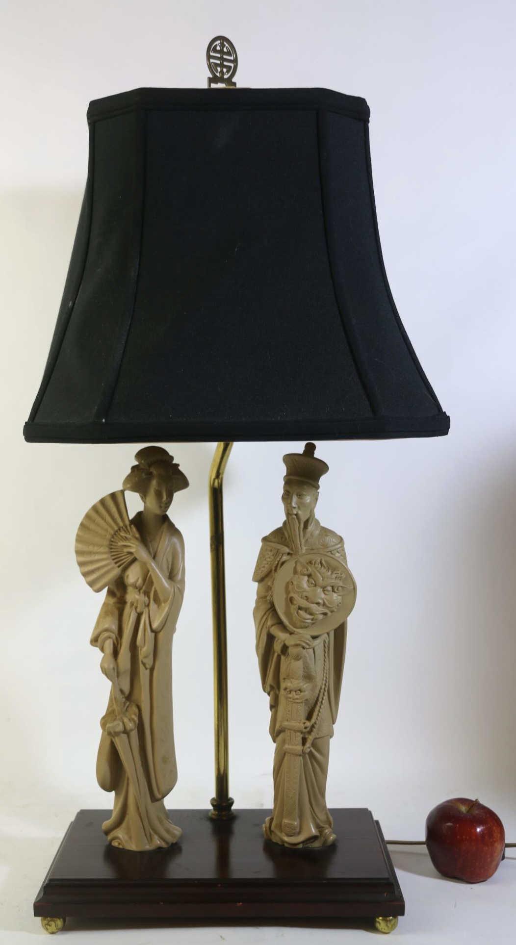ASIAN FAUX IVORY TWIN FIGURAL VINTAGE MODERN LAMP: ASIAN FAUX IVORY TWIN FIGURAL VINTAGE MODERN LAMP Condition GOOD H 27 W 12 D 6 IN