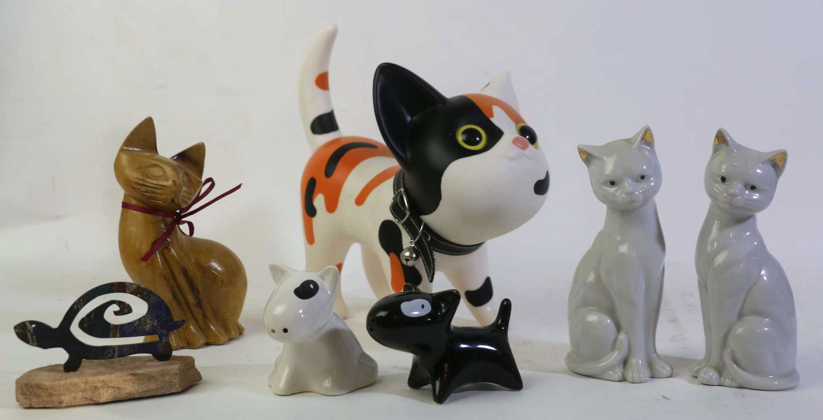 MISC. DECORATIVE ANIMAL GROUPING (1 of 2)