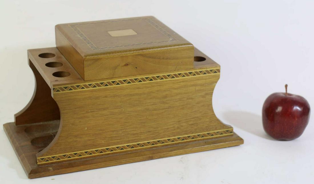 VINTAGE CIGAR / SMOKING WALNUT PIPE  HUMIDOR (1 of 2)