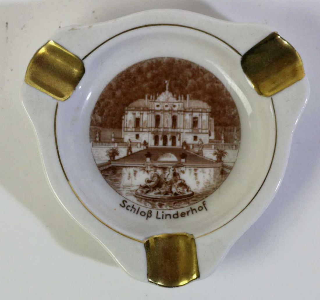 SCHLOB LINDERHOF VINTAGE PORCELAIN ASHTRAY: SCHLOB LINDERHOF VINTAGE PORCELAIN ASHTRAY Condition GOOD