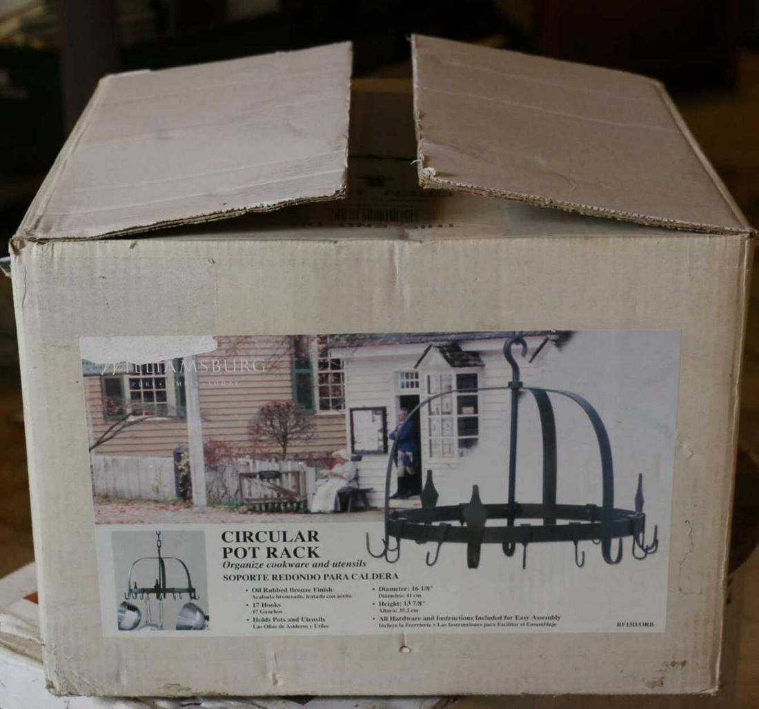 CIRCULAR HANGING GOURMET KITCHEN POT RACK (1 of 1)